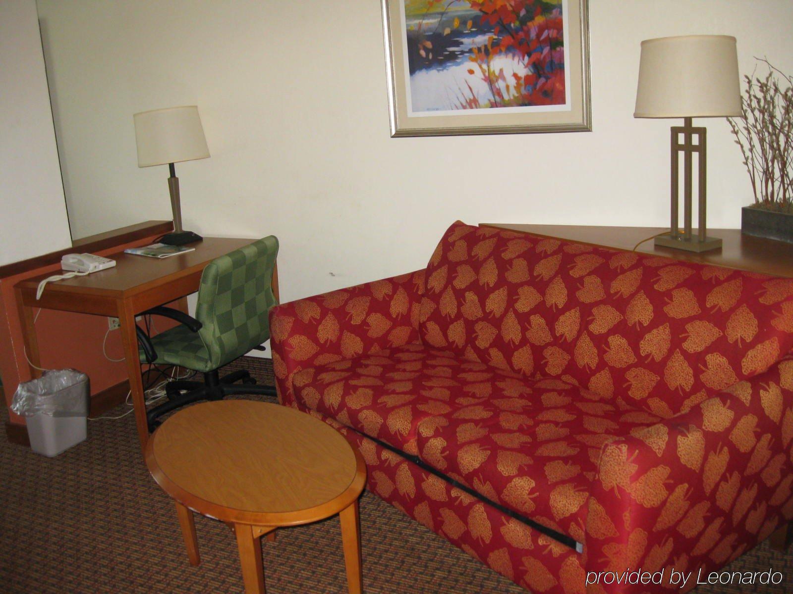Holiday Inn Express Williamston By Ihg Exteriör bild